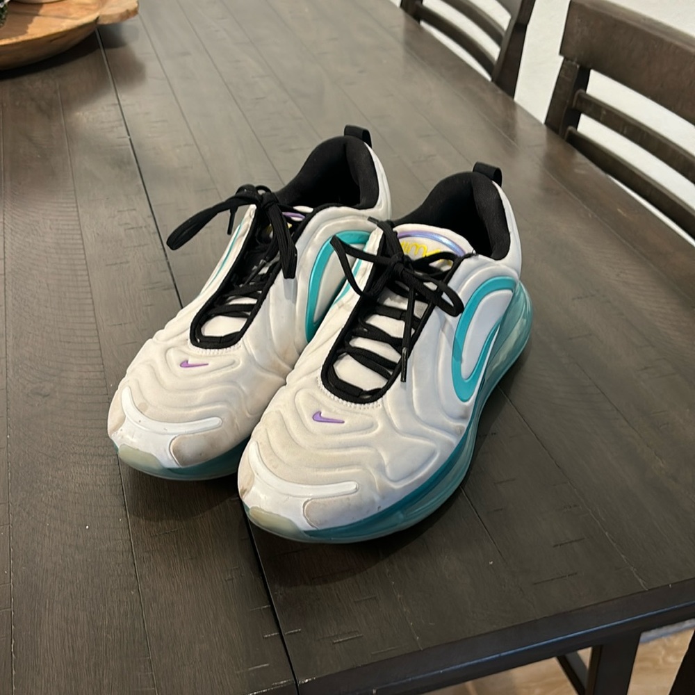 Nike 720 mens 10